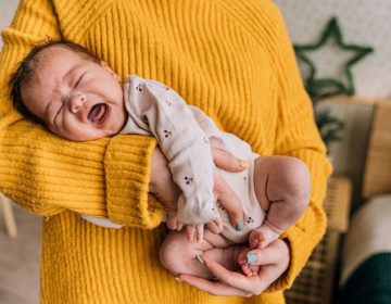 Différence entre lait AR et lait épaissi : lequel choisir pour bébé ?